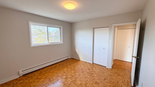 Photo - 60 Doon Rd Unit 11