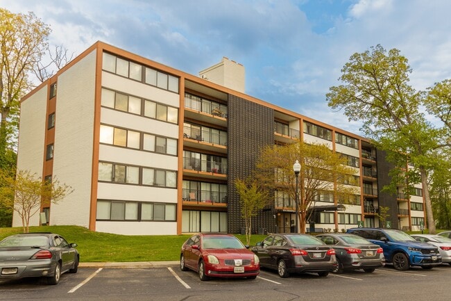 Flora Park Exterior