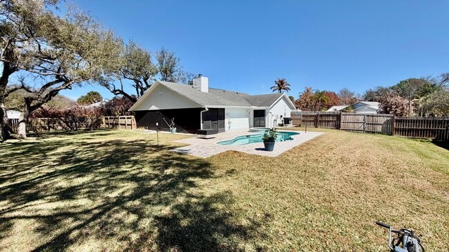 Photo - 311 Anchor Way