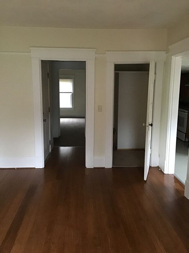 Photo - NW 5th Unit 02