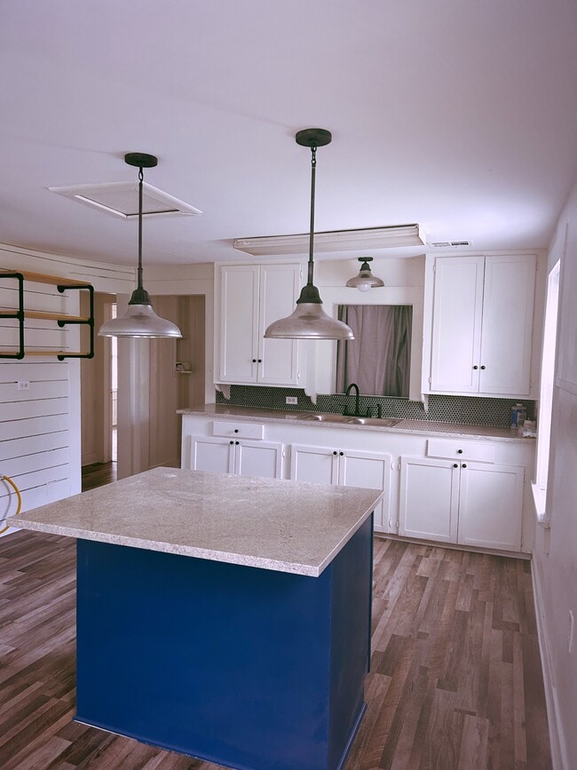 Photo - 2116 Creole St