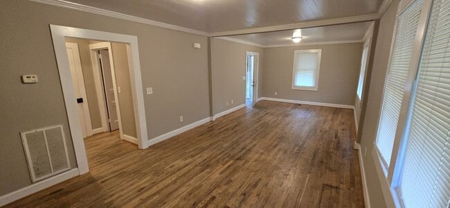 Photo - 4354 Pineview Dr