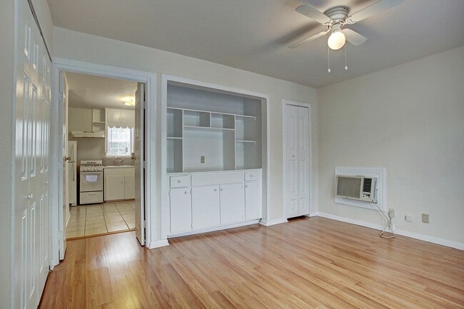 Photo - 2202 Park St Unit 08