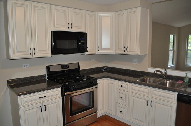 Photo - 15 Whispering Dr