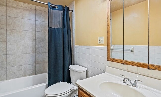 Photo - 5238 Elmwood Dr