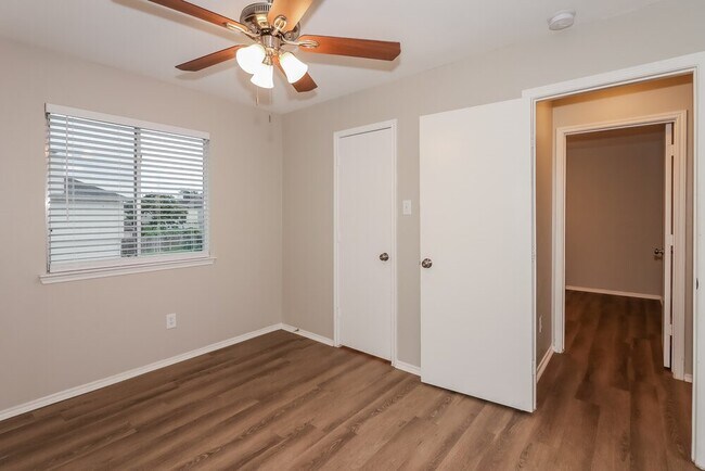 Photo - 8903 Westplace Dr