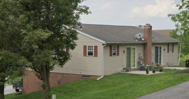 Photo - Coming Soon! Beautiful 3 Bed / 1.5 Bath in Dallastown School District!