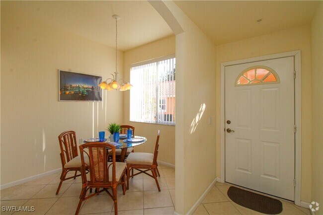 Building Photo - 6810 Beach Resort Dr Unit 7 Rental