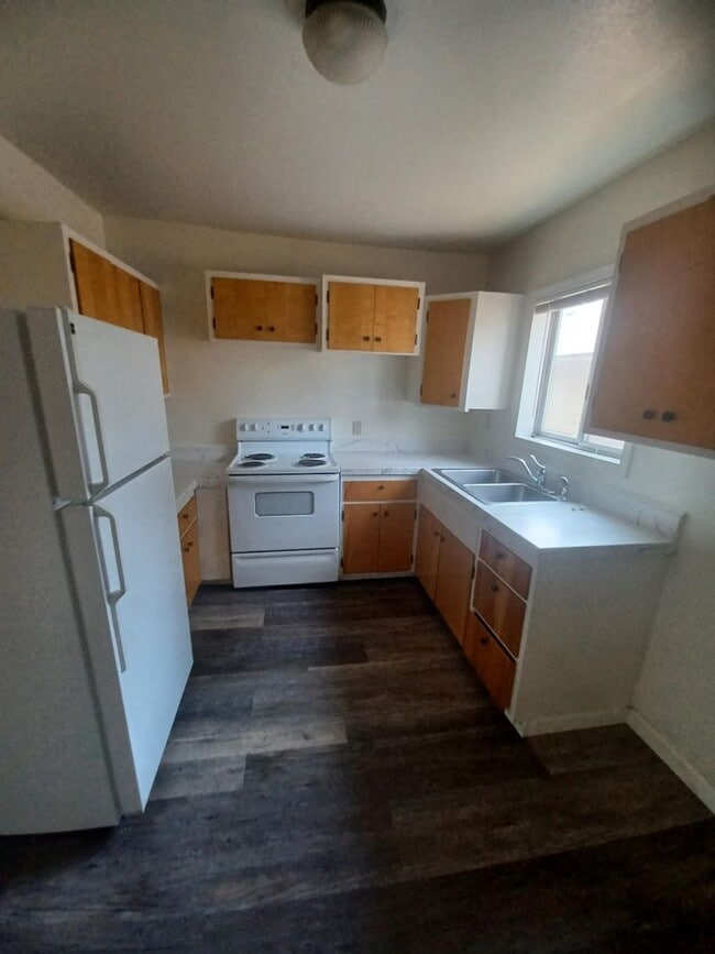 Photo - 2441 Eberlein Ave Unit B