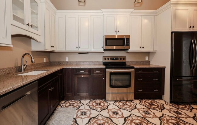 Cocina - 15 Mount Saint Marys Way Unidad 112