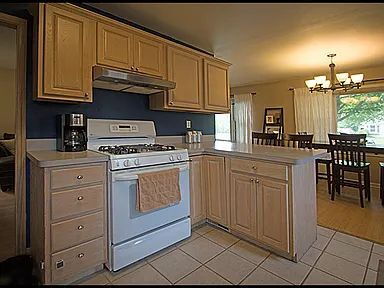 Photo - "Charming 3-Bedroom Haven with 2 Full Baths in Villa Park – Your Ideal Retreat!"