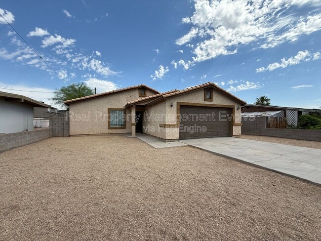 Photo - 2950 E Mobile Ln