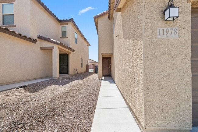 Photo - 11978 E Chavez Dr