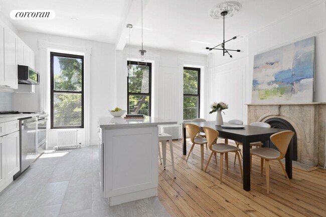 Building Photo - 386 Bergen St Rental