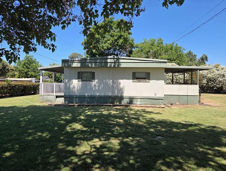 Photo - 5661 Arboga Rd
