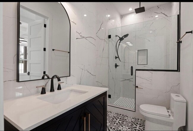 Photo - 151 Fain St