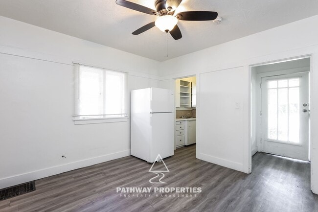 Photo - 785 28th St Unit 785 28th Street