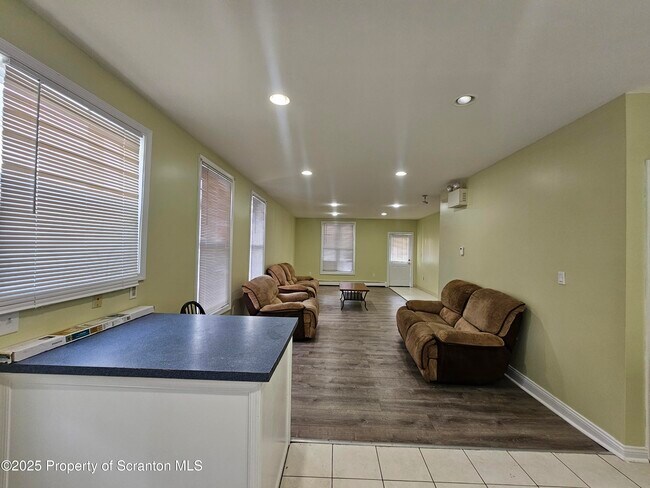 Photo - 1207 Mulberry St