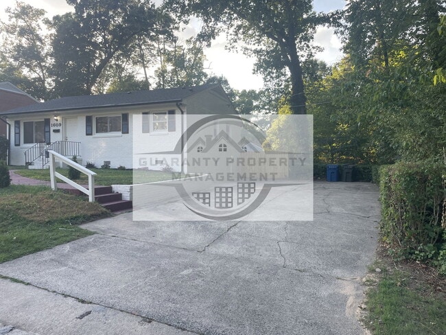 Photo - 1609 Juniper St
