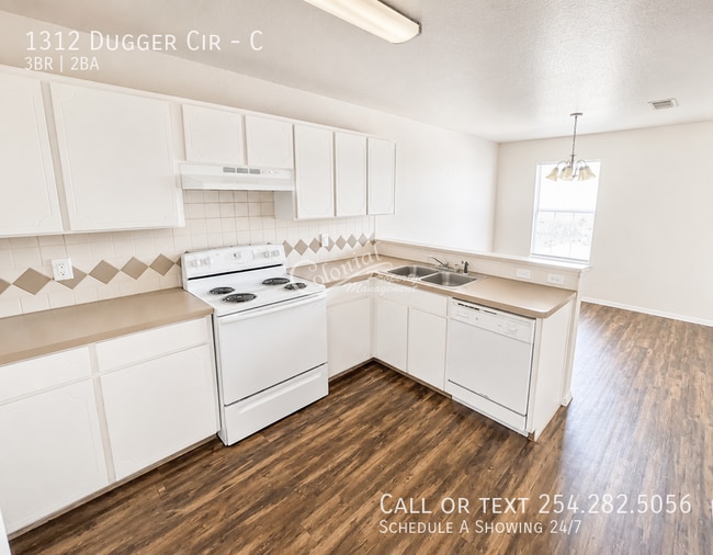 Photo - 1312 Dugger Cir