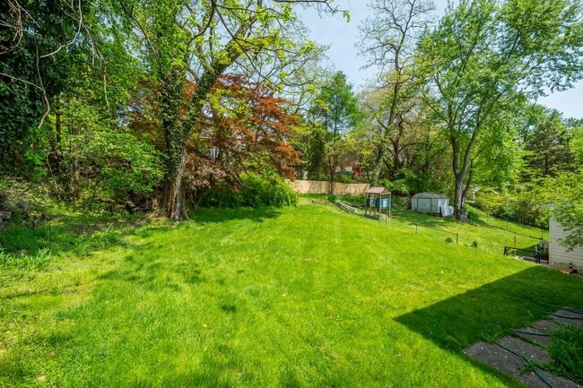 Photo - AVAILABLE JULY 1ST! UPDATED 3-bedroom!!