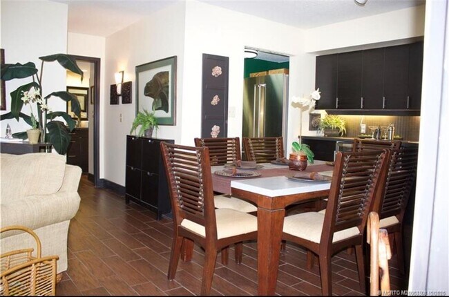 3792 NE Ocean Blvd Unit 104S