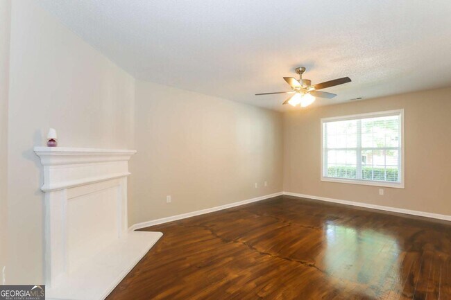 Photo - 6961 Mahonia Pl Casa