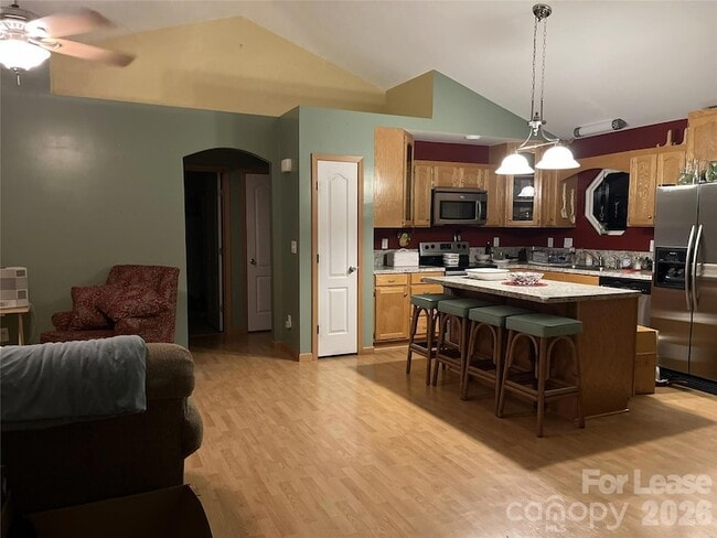 Photo - 607 Jane Sowers Rd