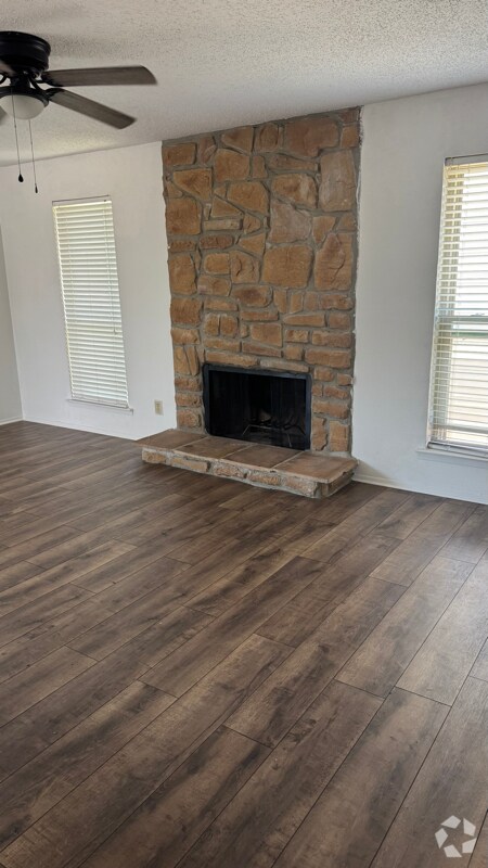 Building Photo - 10650 Steppington Dr Rental