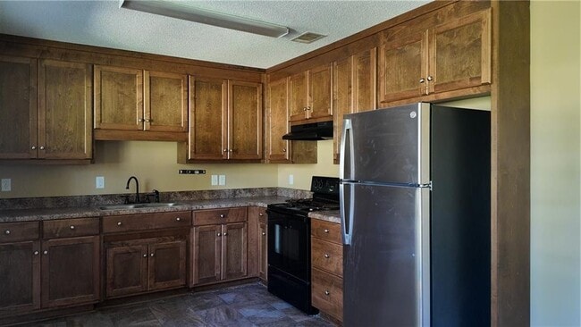 Photo - 108 Gatewood Dr