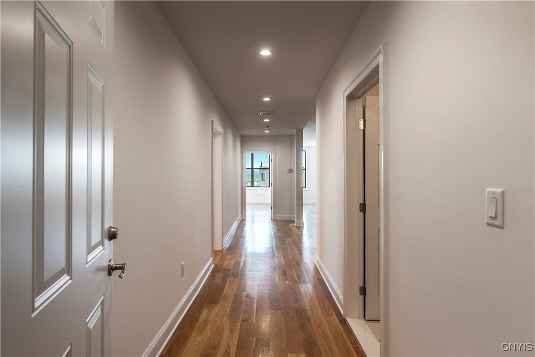 Photo - 221 Elizabeth St