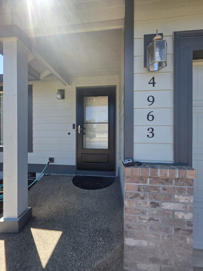 Photo - 4963-KE4963 Selway St NE
