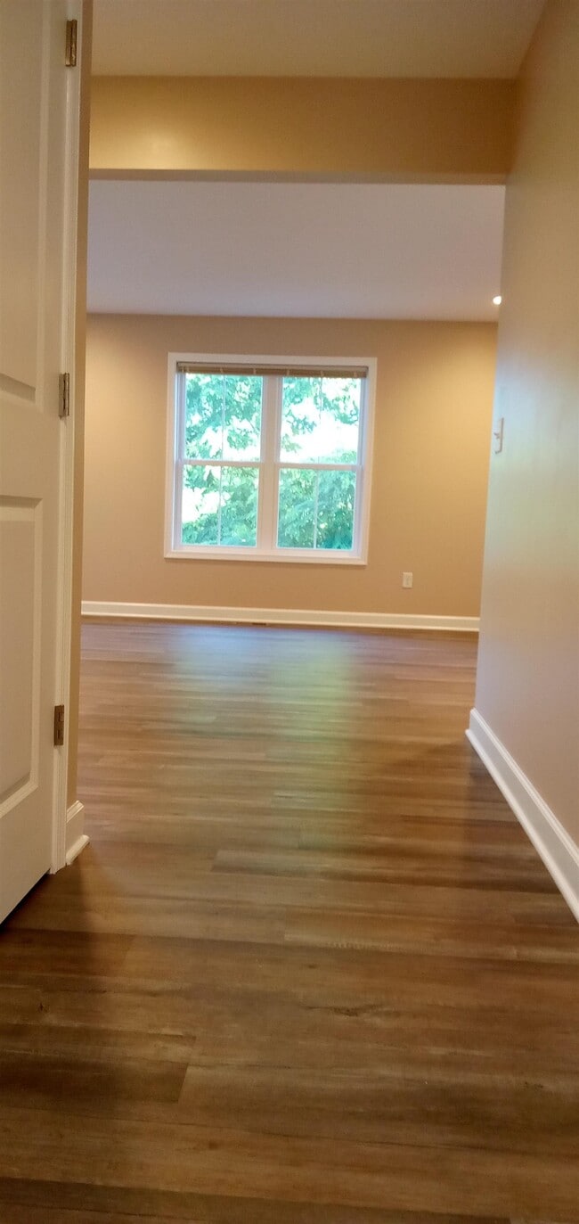 Photo - 1014 Middlebrook Ave