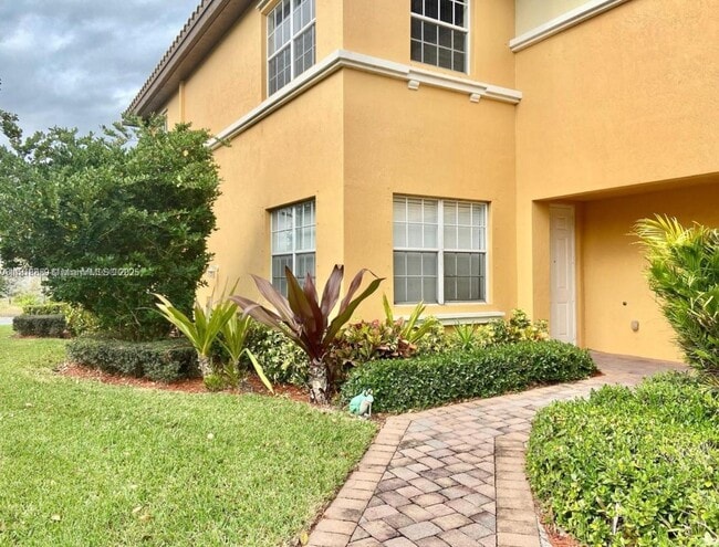 Photo - 8231 NW 127th Ln Casa Adosada