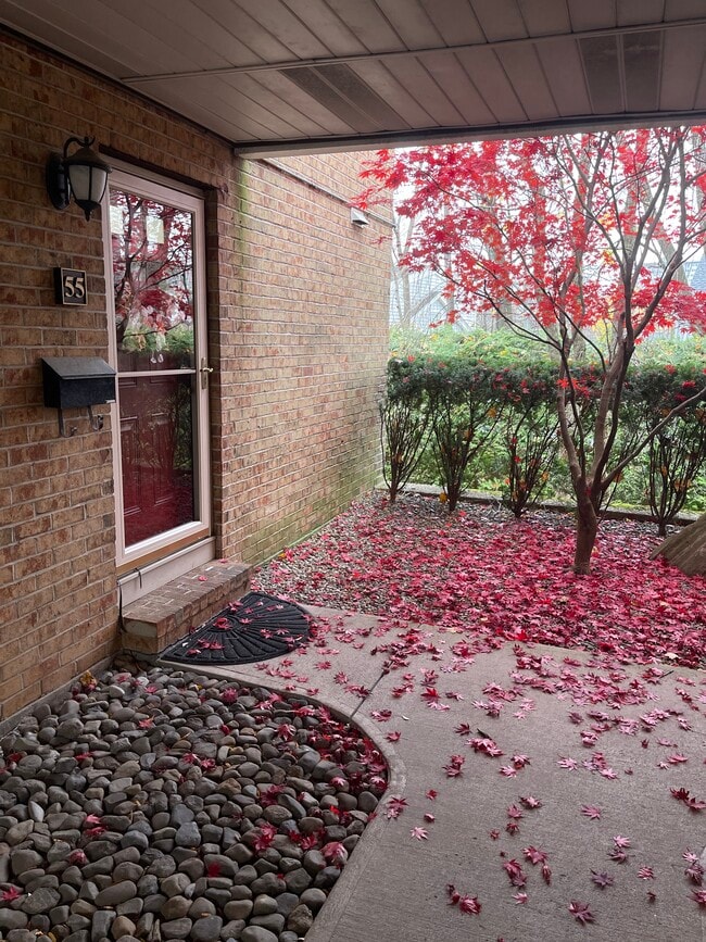 Photo - 180 Glenbrook Rd