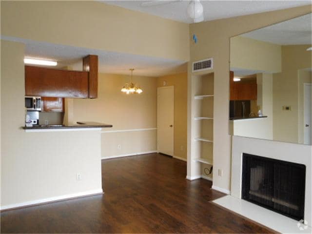 Building Photo - 2121 Hepburn St Unit 1109 Rental