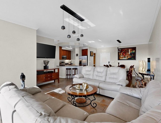 Building Photo - 330 Las Colinas Blvd E Unit ID90381