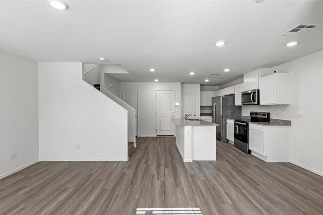 Photo - Contemporary 2025  3BD Home Featuring Open-Concept Living & Large Loft