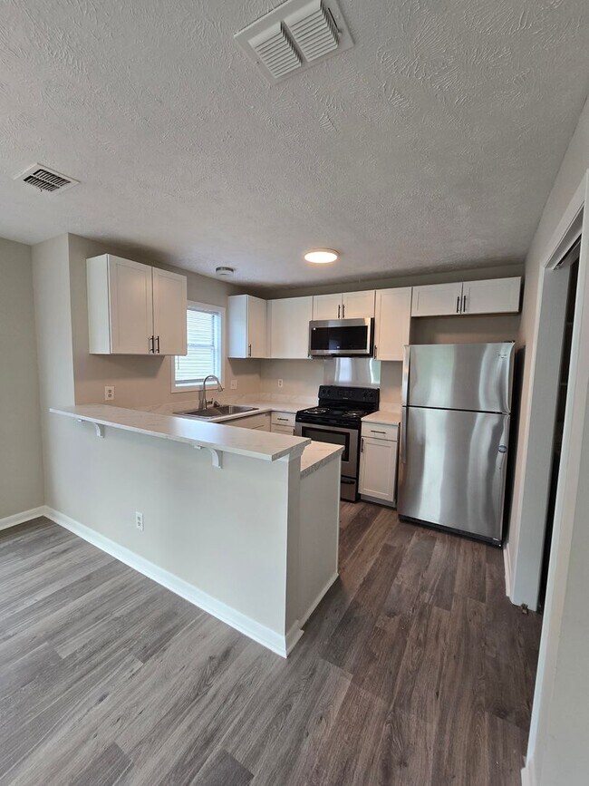Photo - 1021 Wood Creek Dr