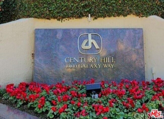 Building Photo - 2340 Century Hill Rental