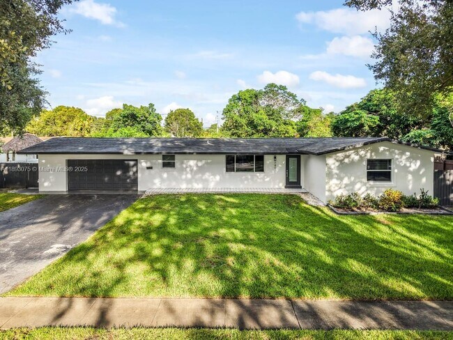 Photo - 740 Beachwood Ln