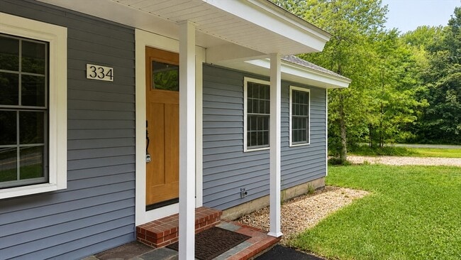 Photo - 334 Bedford St