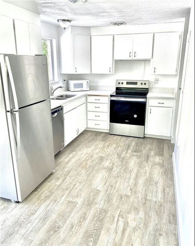 Photo - RES_CARMEL INSTITUTE LLC_1152 Unit 1154