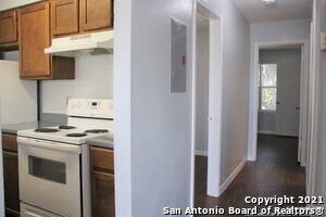 Photo - 7534 Windsor Oaks