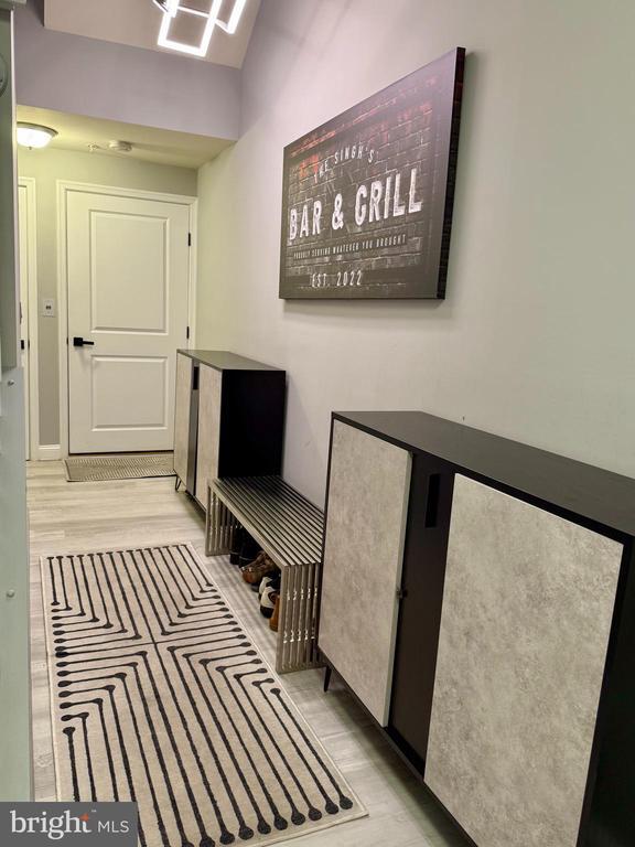 Photo - 7548 Morris St