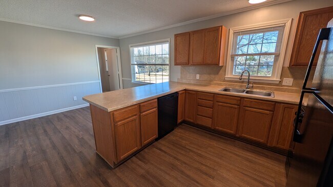 Photo - 3928 Pine Line Dr