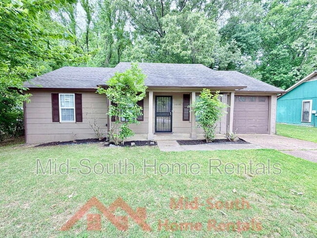 Photo - 3829 Walsingham Dr