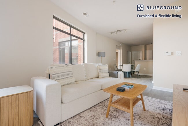 Photo - 305 10th Street South Unidad FL3-ID1115