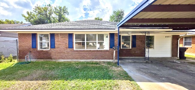 Photo - 4601 W 43rd St