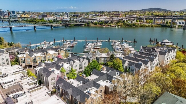 Photo - 2 Bed 2 Bath RiverPlace Waterfront Condo!